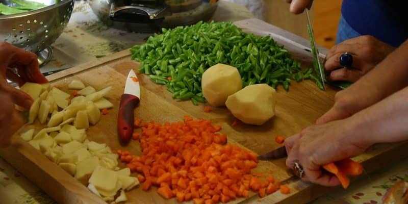la importancia de los utensilios de cocina y kichadi