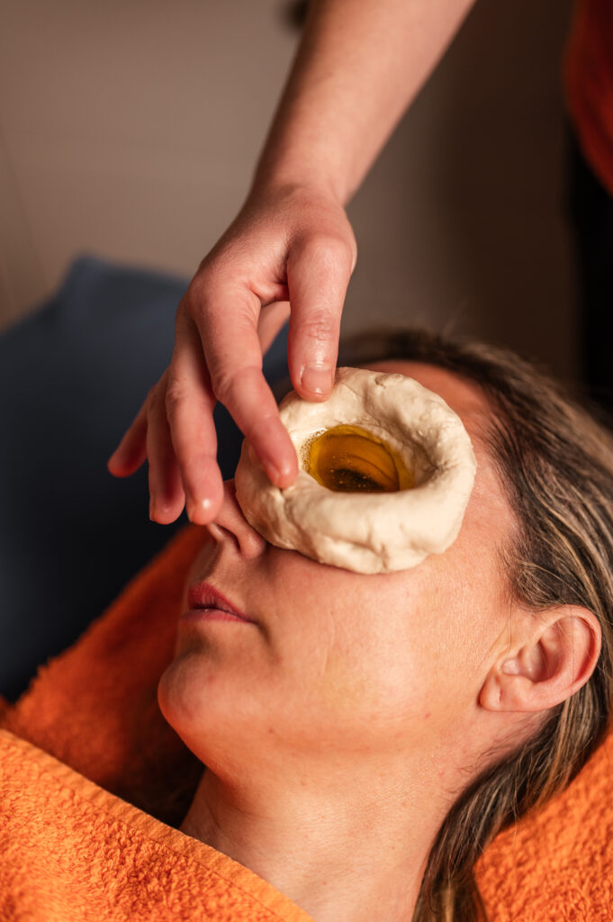 Tratamiento para los ojos vista cansada sequedad ocular ayurveda
