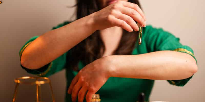 curso de belleza ayurveda aceite de sésamo ayurveda